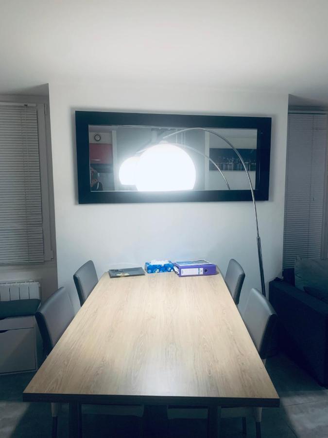 Appartamento Duplex Entre Mer Et Montagnes Saint-Zacharie Esterno foto