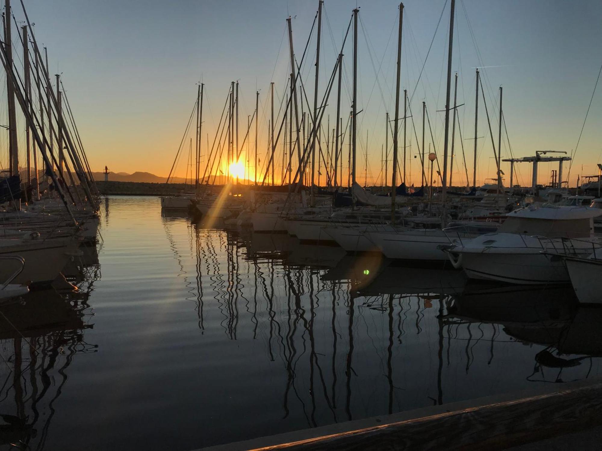 Appartamento Duplex Entre Mer Et Montagnes Saint-Zacharie Esterno foto